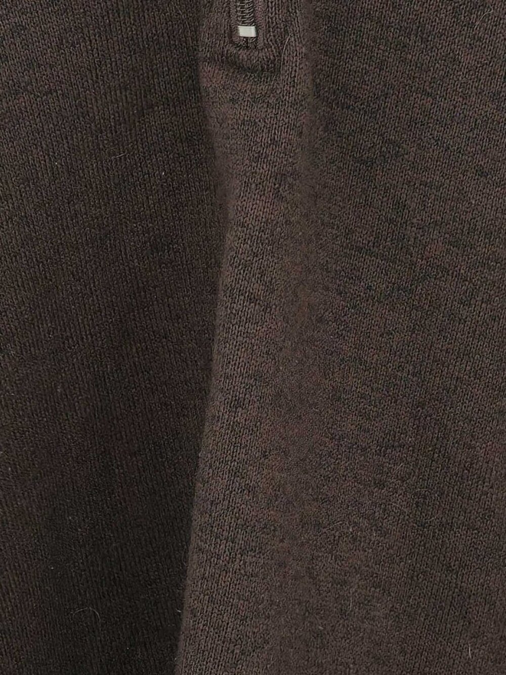 Men Quarte Zip Sweater   M size Brown color